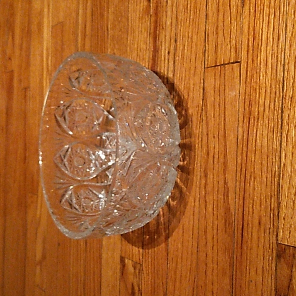 Crystal bowl